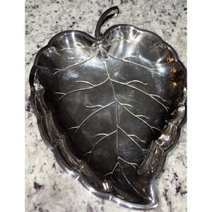 Vintage MCM  leaf-shaped bowl By  Masterpiece Silverplate  Japan 9"x8" Footed